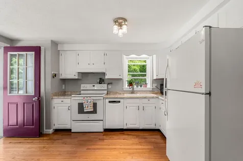 27 Nottingham Drive Sanford ME 04073