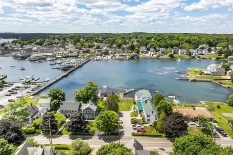 15 Atlantic Avenue Boothbay Harbor ME 04538