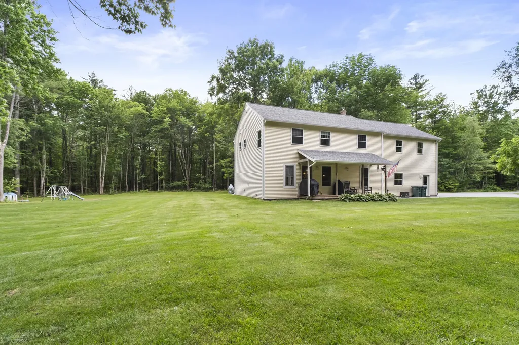 423 Gorden Road Readfield ME 04355