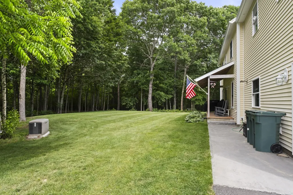 423 Gorden Road Readfield ME 04355