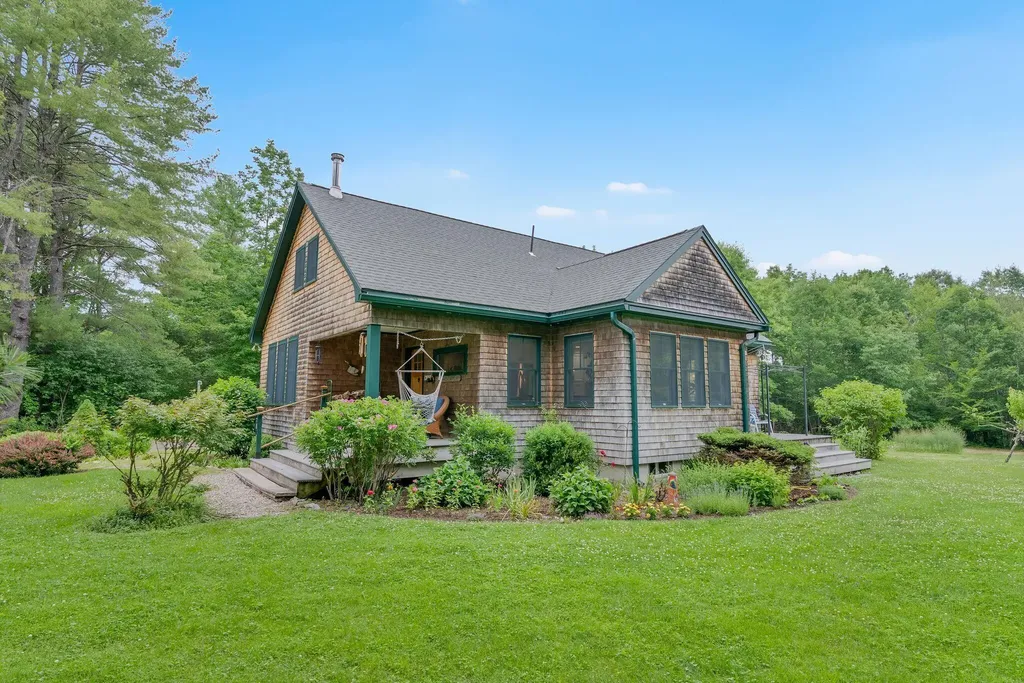 827 Sligo Road North Yarmouth ME 04097