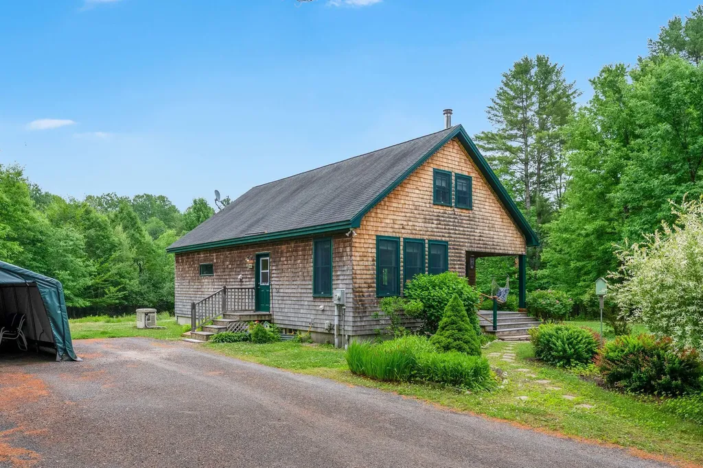 827 Sligo Road North Yarmouth ME 04097