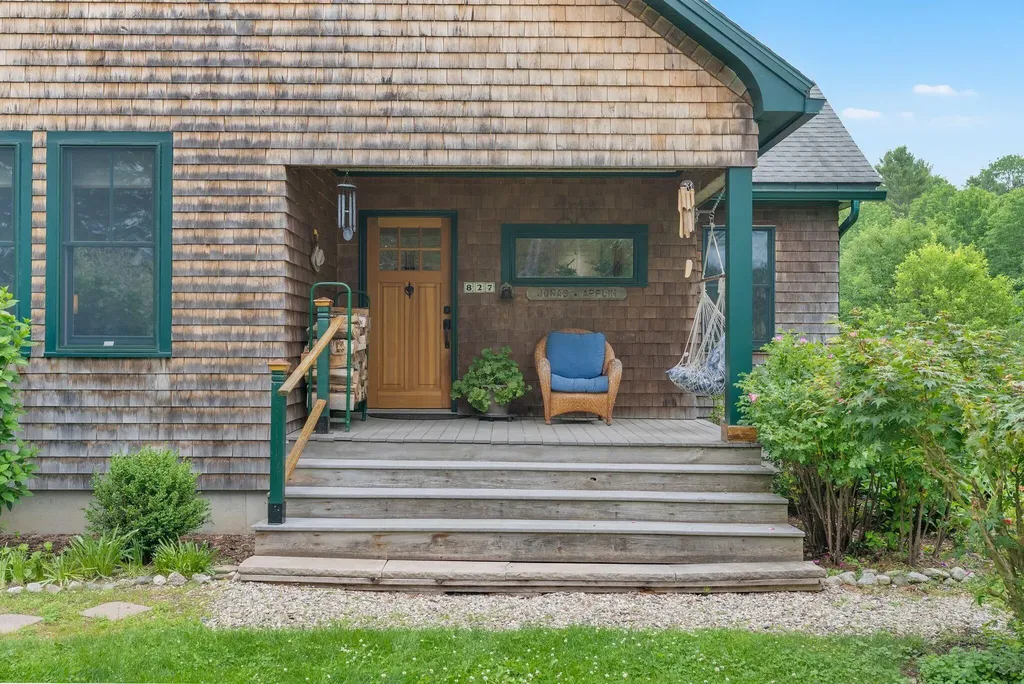 827 Sligo Road North Yarmouth ME 04097