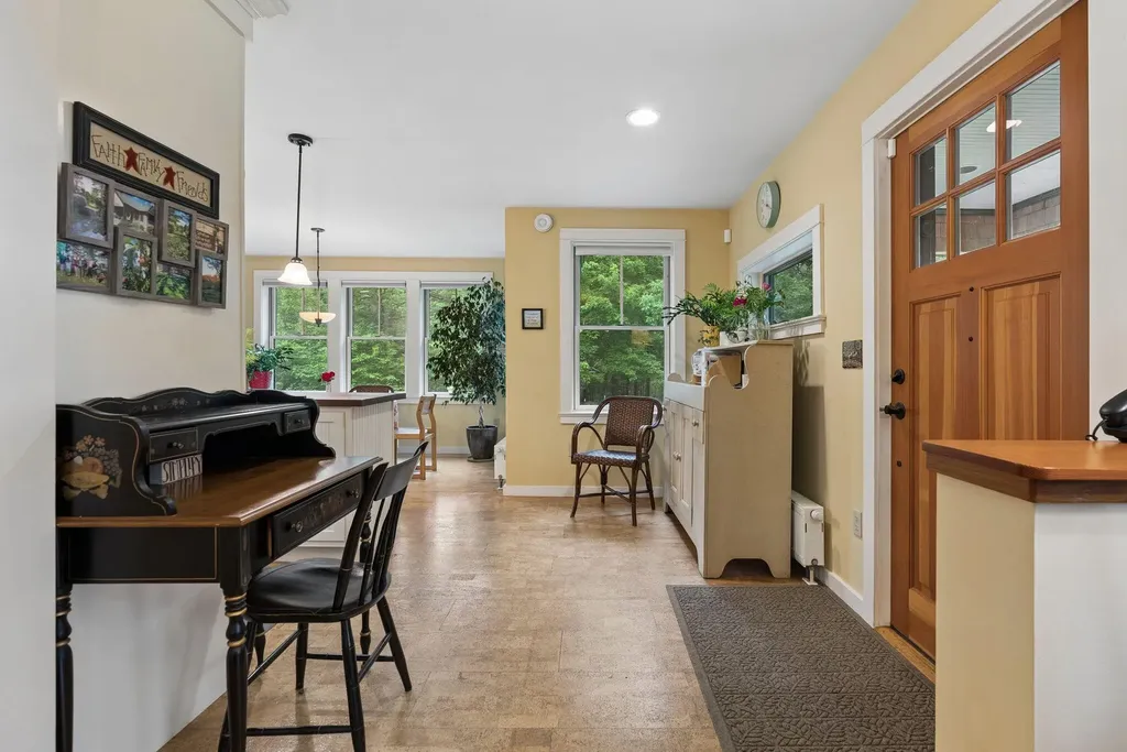 827 Sligo Road North Yarmouth ME 04097