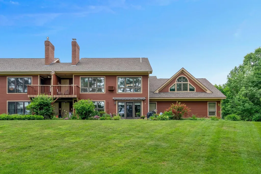 53 Estates Drive Manchester ME 04351