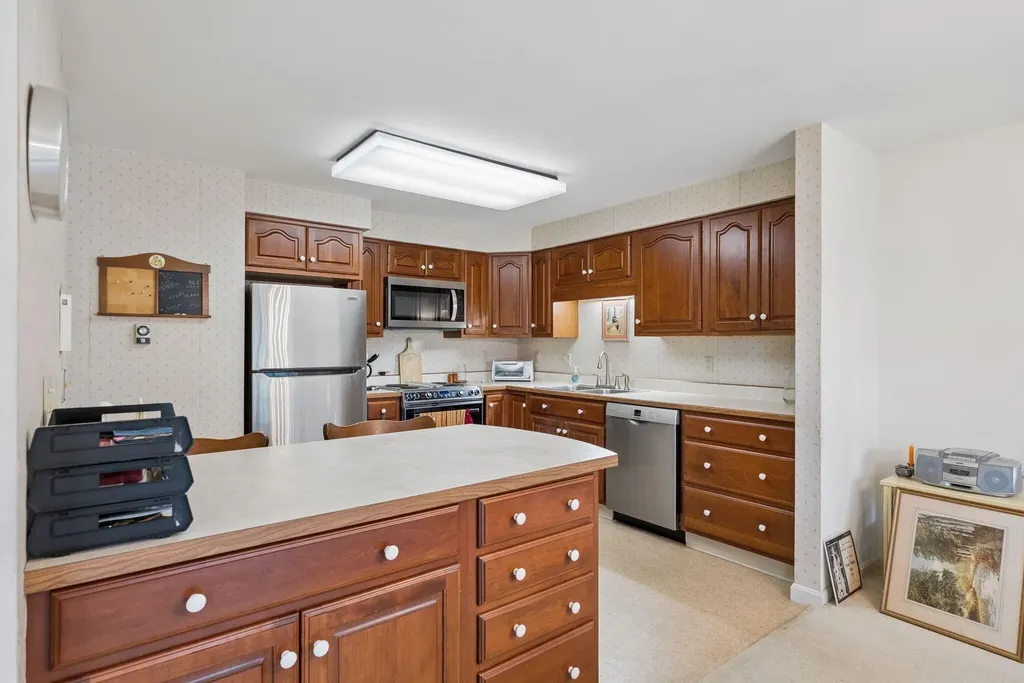 53 Estates Drive Manchester ME 04351