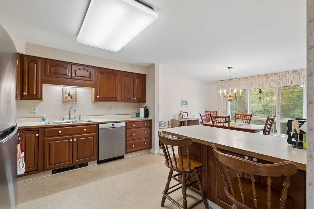 53 Estates Drive Manchester ME 04351