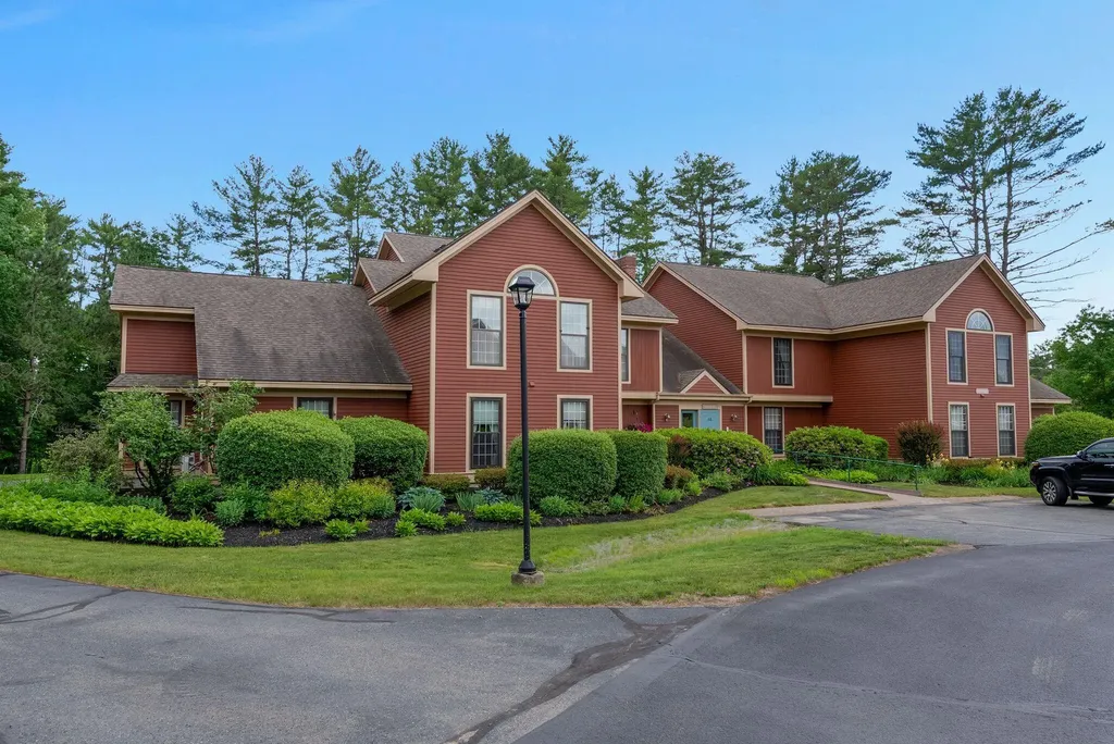 53 Estates Drive Manchester ME 04351