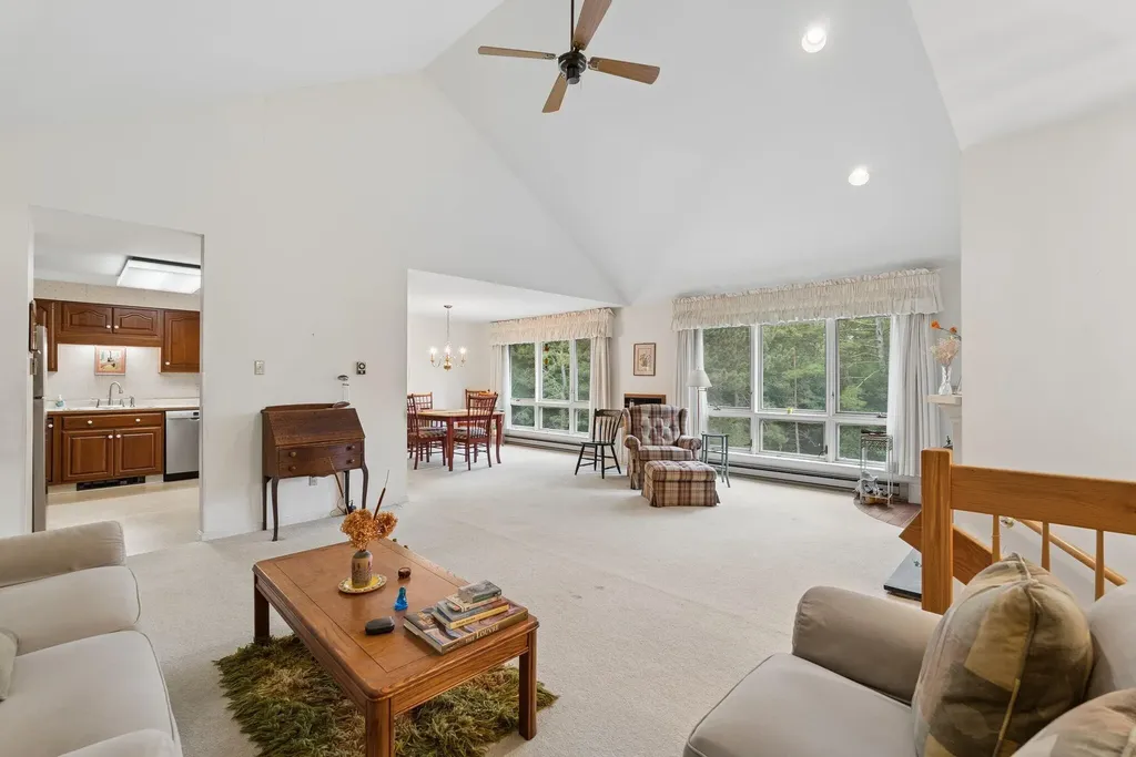 53 Estates Drive Manchester ME 04351