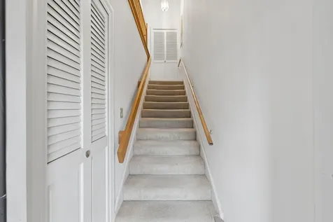 53 Estates Drive Manchester ME 04351