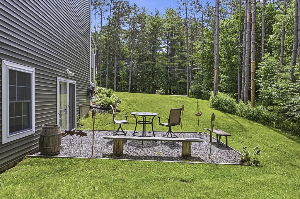 64 Norway Drive Woolwich ME 04579