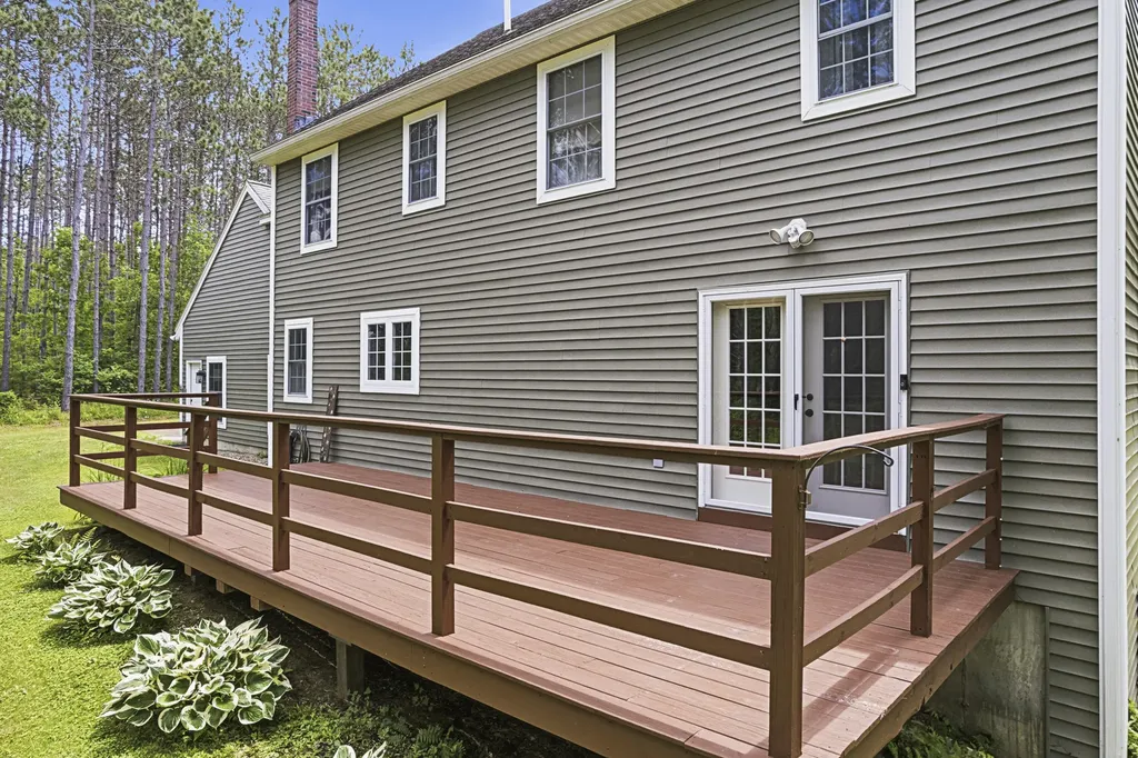64 Norway Drive Woolwich ME 04579