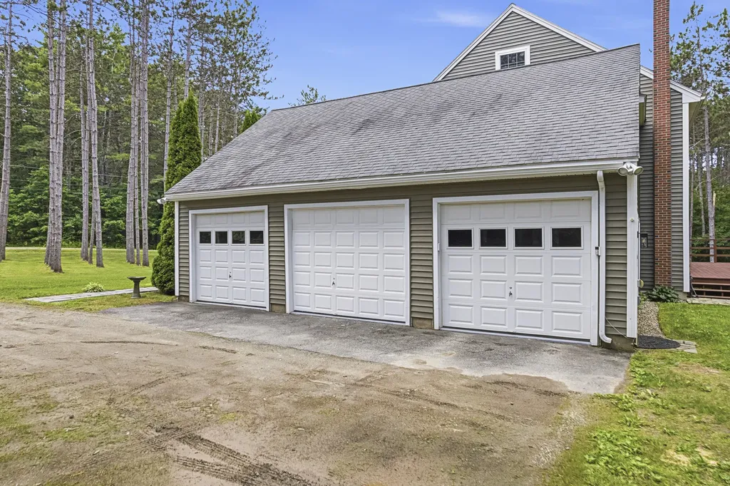 64 Norway Drive Woolwich ME 04579