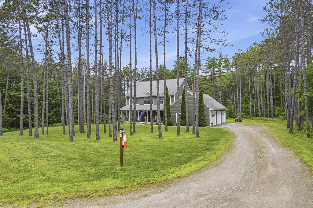 64 Norway Drive Woolwich ME 04579