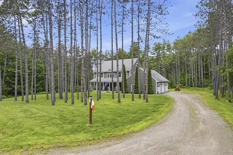 64 Norway Drive Woolwich ME 04579
