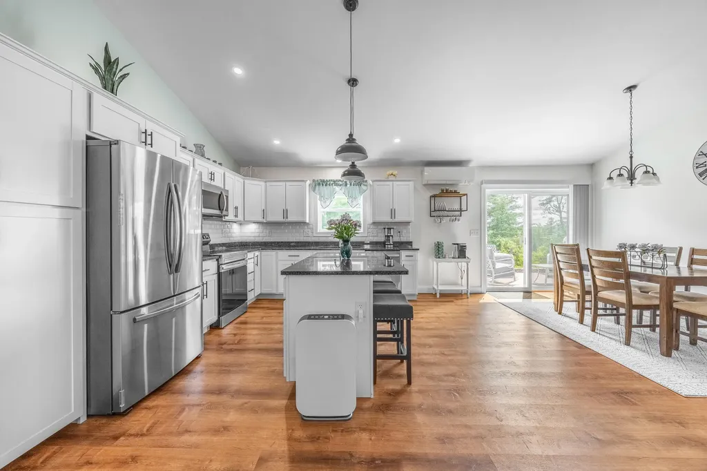 51 Knoll Crest Drive Bangor ME 04401