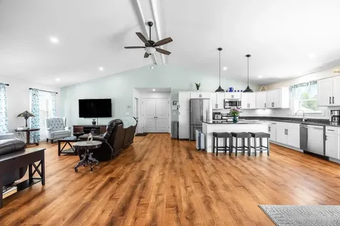 51 Knoll Crest Drive Bangor ME 04401