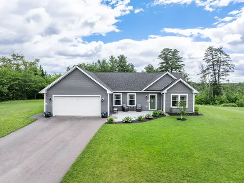 51 Knoll Crest Drive Bangor ME 04401