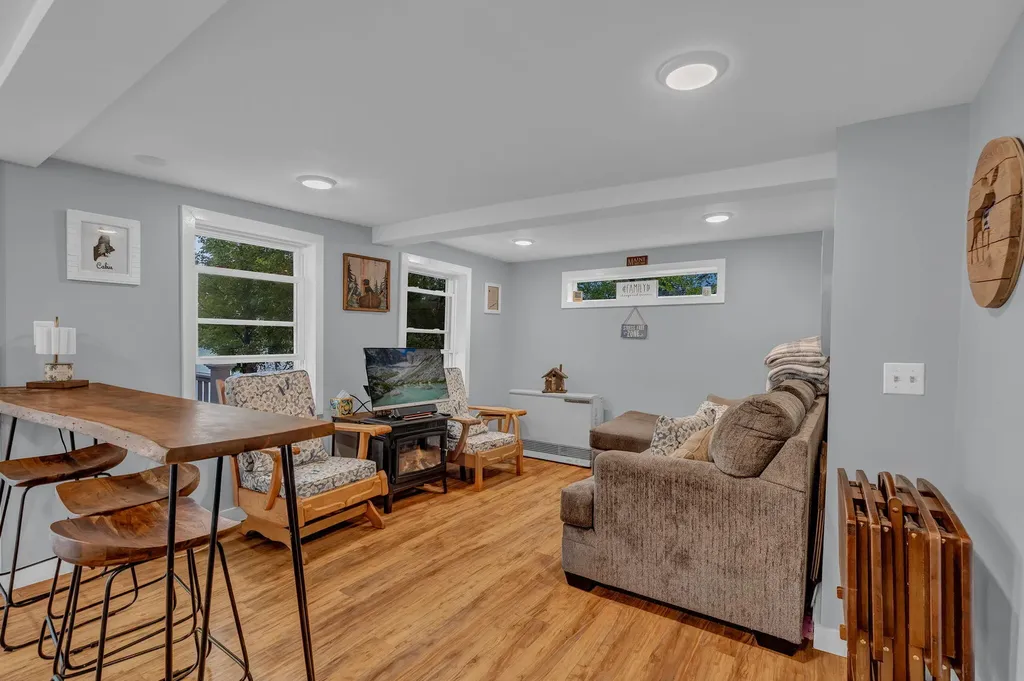 50 Terrace Road Auburn ME 04210