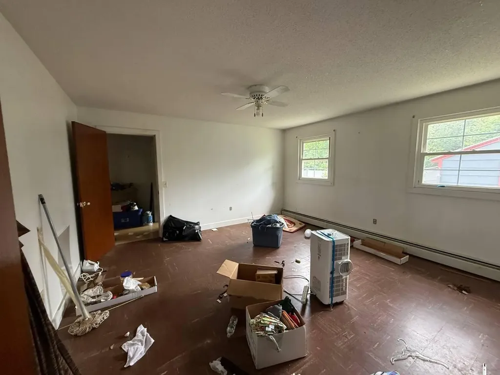 20 Flagg Street Veazie ME 04401