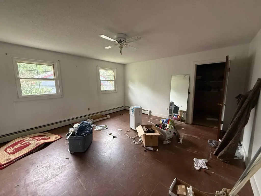 20 Flagg Street Veazie ME 04401