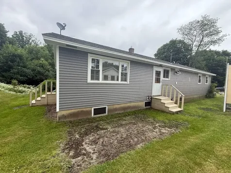 20 Flagg Street Veazie ME 04401