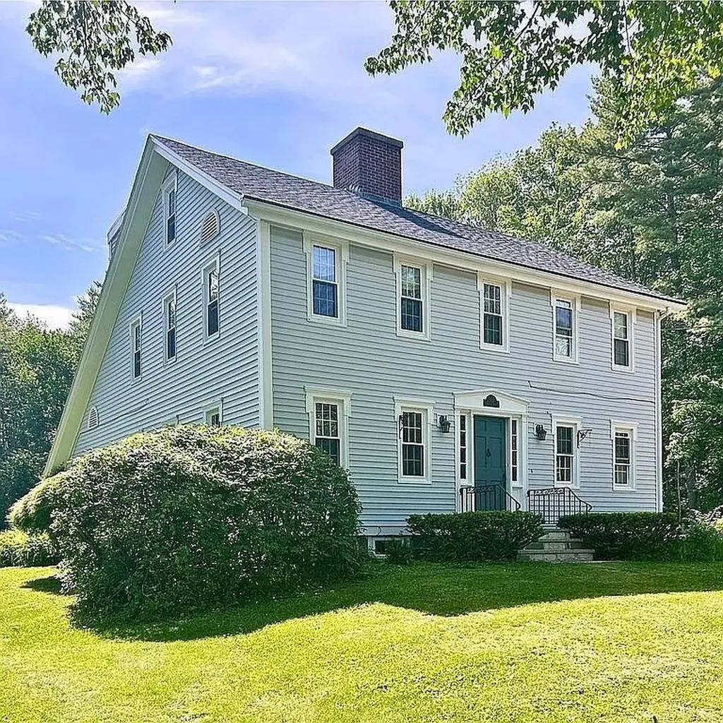 327 South Street Gorham ME 04038