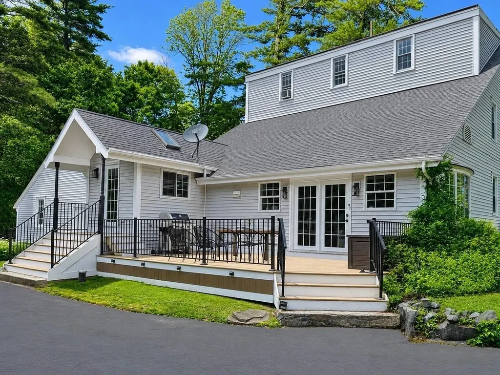 327 South Street Gorham ME 04038