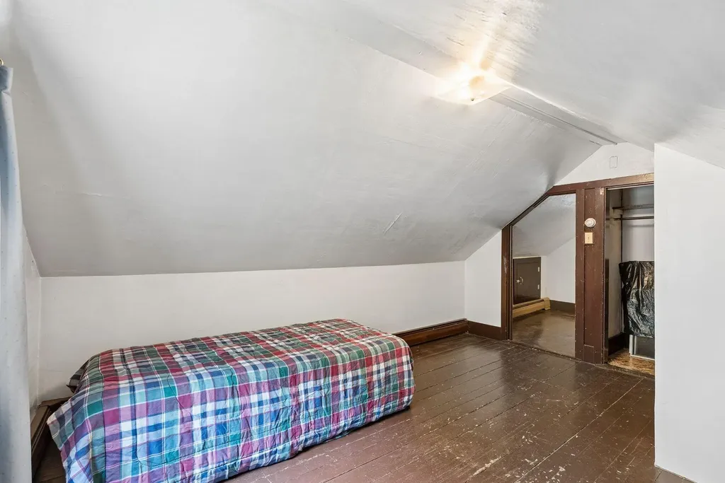5 Nob Hill Avenue Lewiston ME 04240