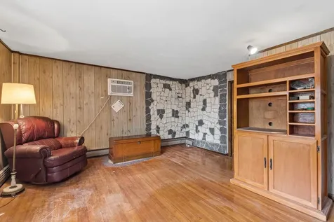 5 Nob Hill Avenue Lewiston ME 04240