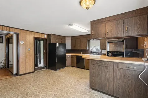 5 Nob Hill Avenue Lewiston ME 04240