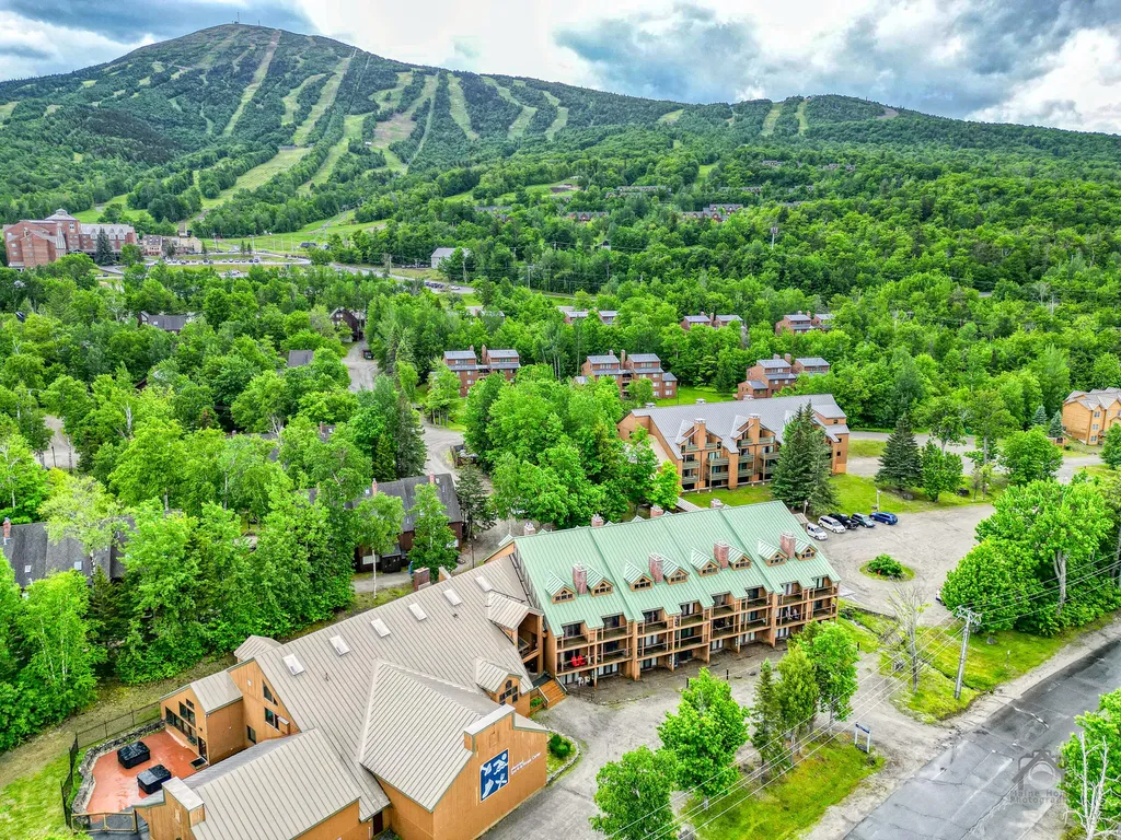 265 Sugar Tree Carrabassett Valley ME 04947