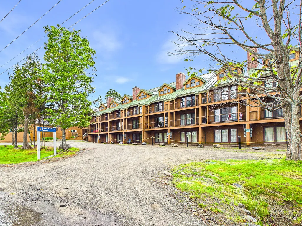 265 Sugar Tree Carrabassett Valley ME 04947