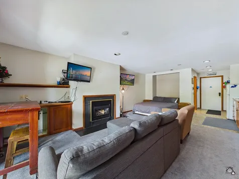 265 Sugar Tree Carrabassett Valley ME 04947