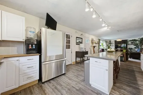 3 Willow Lane Kennebunk ME 04043