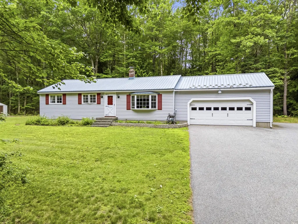 814 Cape Road Hollis ME 04042