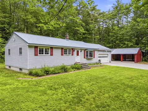 814 Cape Road Hollis ME 04042