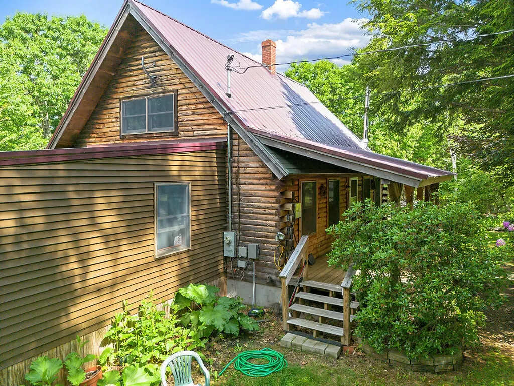 111 Gile Road Fayette ME 04349