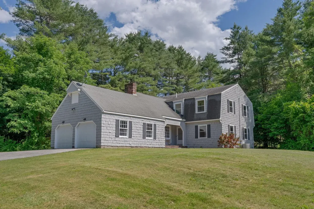 126 Sunderland Drive Auburn ME 04210