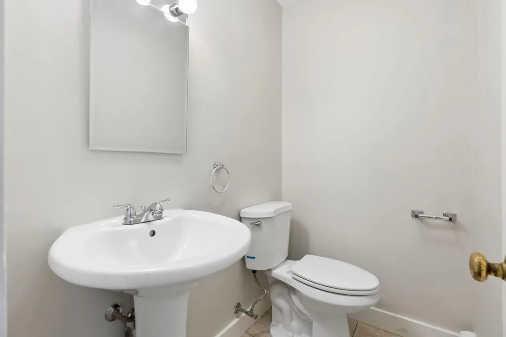 126 Sunderland Drive Auburn ME 04210