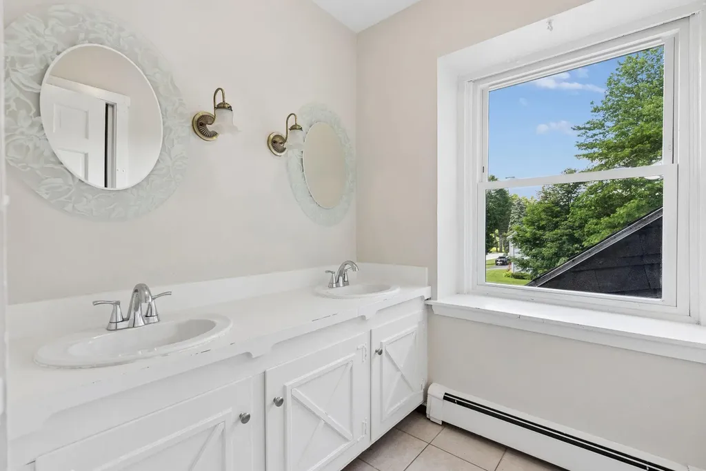 126 Sunderland Drive Auburn ME 04210