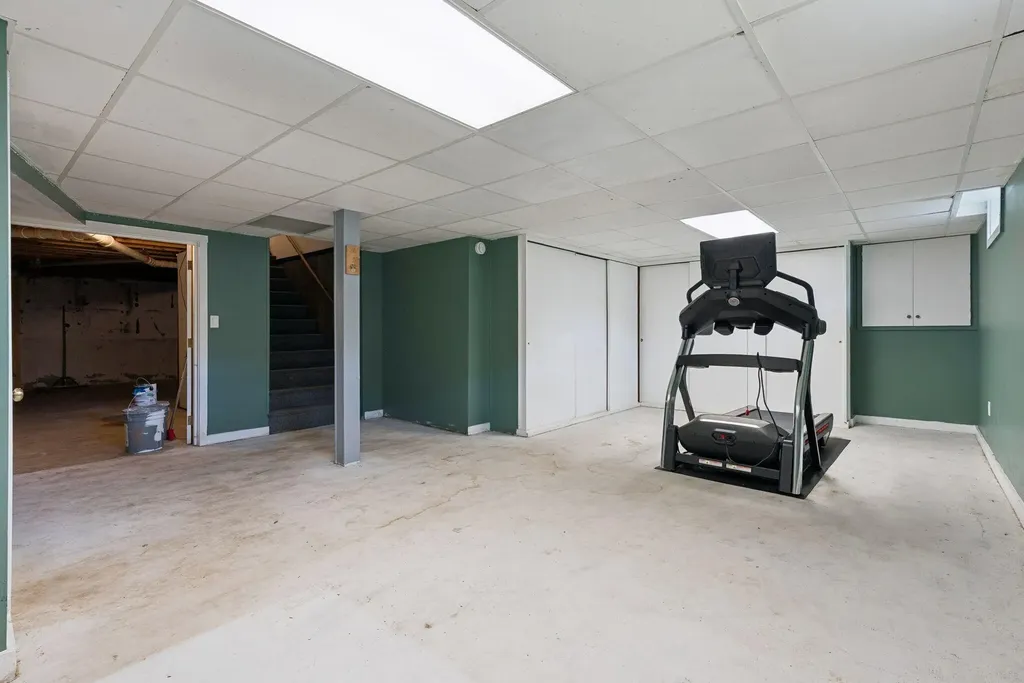 126 Sunderland Drive Auburn ME 04210