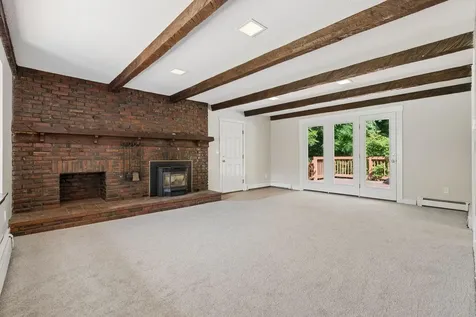 126 Sunderland Drive Auburn ME 04210