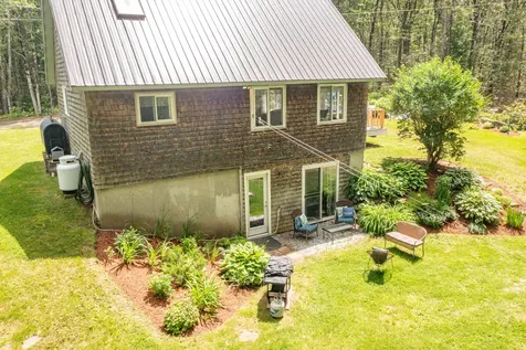 105 Perry Greene Hill Road Waldoboro ME 04572