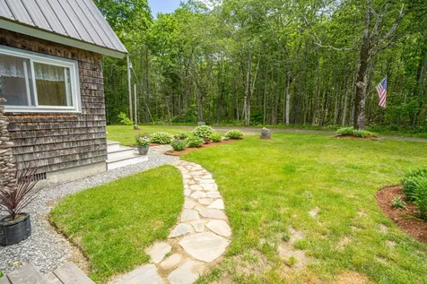105 Perry Greene Hill Road Waldoboro ME 04572