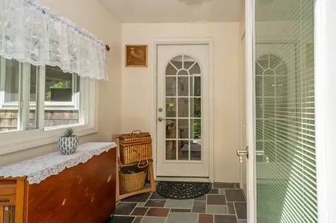 105 Perry Greene Hill Road Waldoboro ME 04572