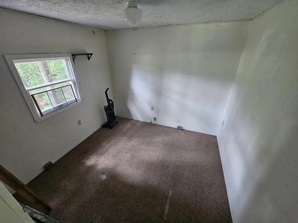 293 Lower Detroit Road Plymouth ME 04969