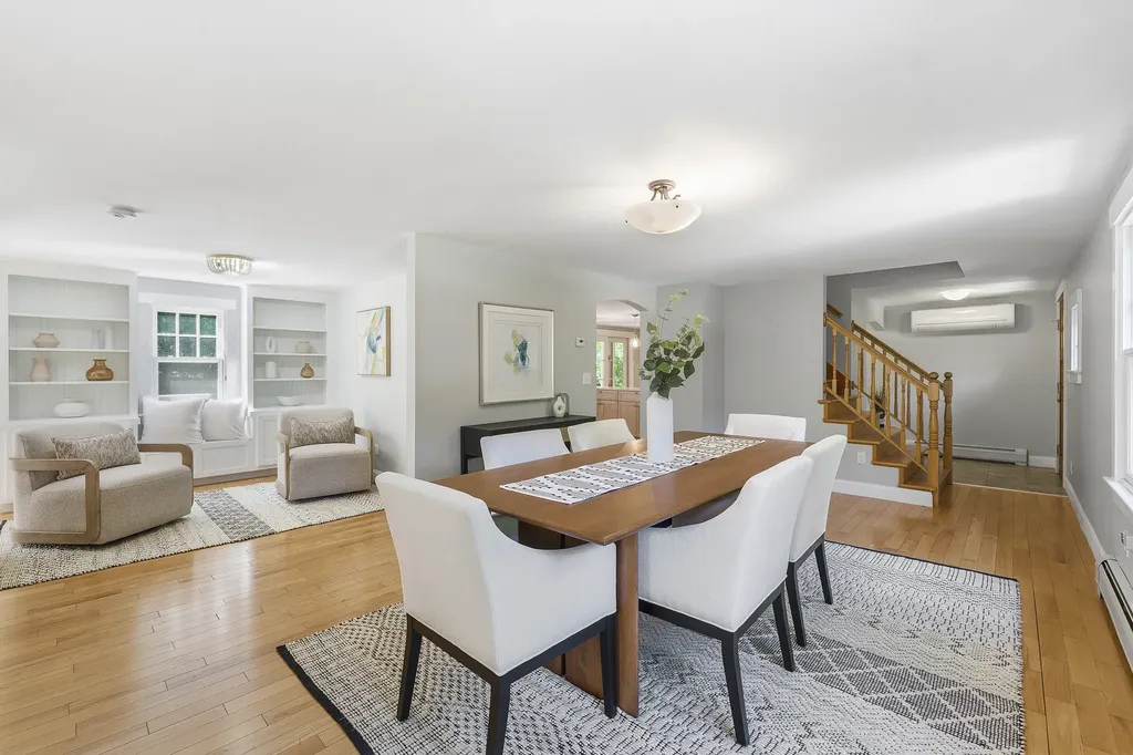 19 Field Avenue York ME 03909