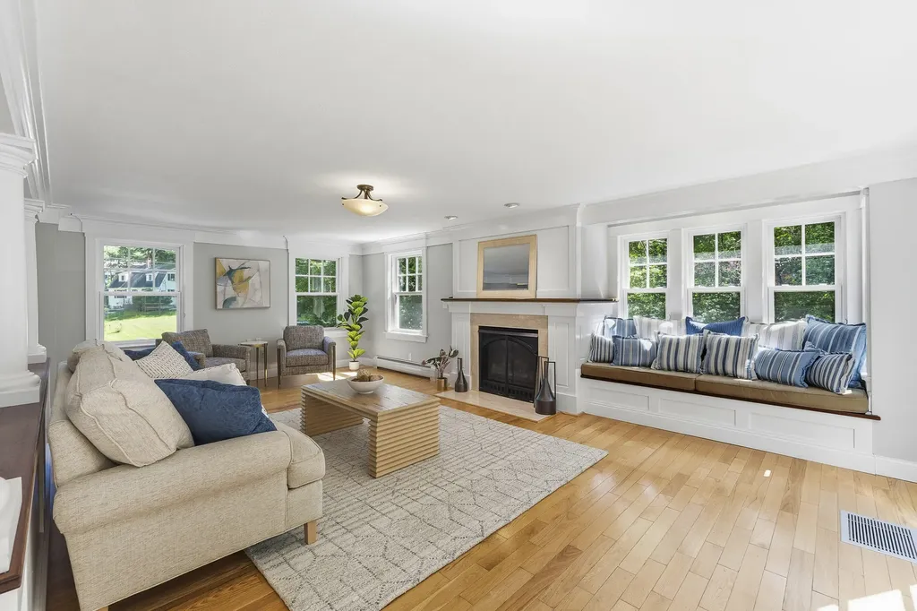 19 Field Avenue York ME 03909