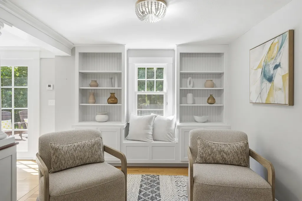 19 Field Avenue York ME 03909